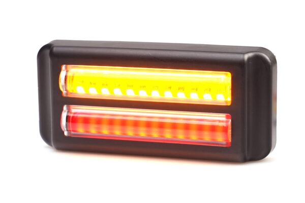 W290 - Rød LED positionslys med gult blitz og klart glas. 1 række positionslys / 1 række blitzlys. Leveres med 5 meter kabel.